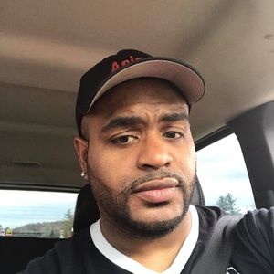 Meet your Posher, Corbin